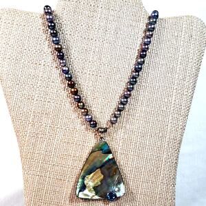 Marta Howell Sterling Silver Abalone Trillion Pendant Blue Topaz Pearl Necklace